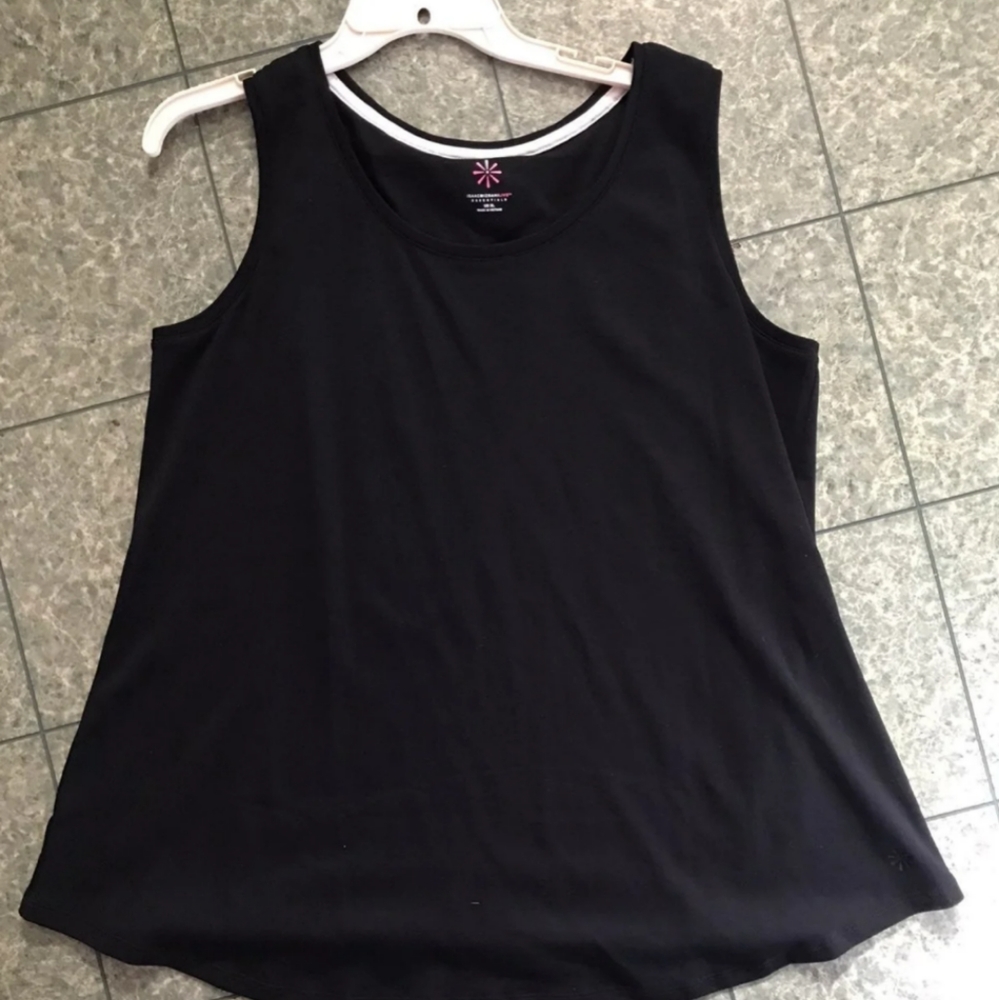 Isaac Mizrahi Live Tank